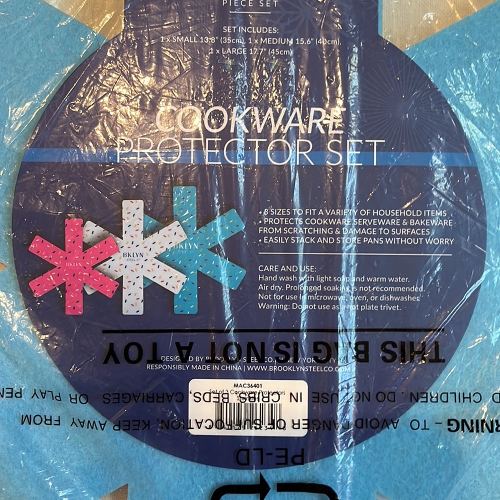 NWT Cookware Protection Set - Picture 7 of 9